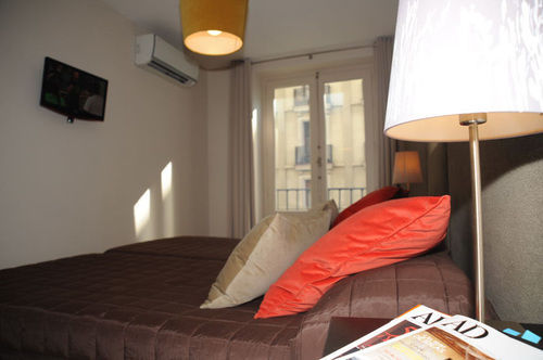 Apartamentos Madrid Luaran gambar