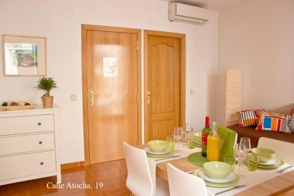 Apartamentos Madrid Luaran gambar